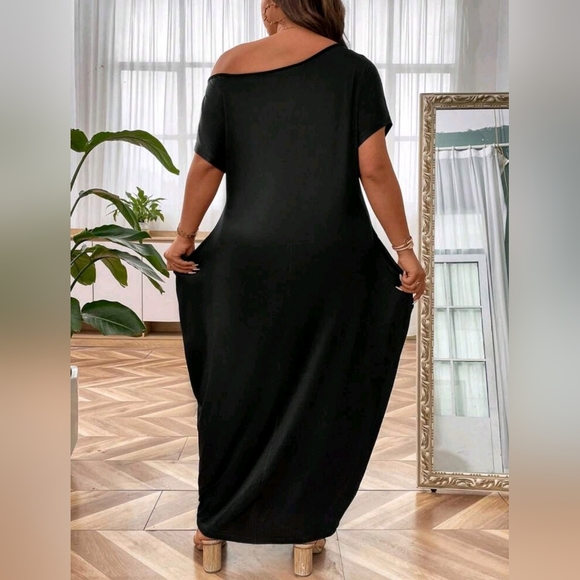 COPY - Beautiful Butterfly Batwing Dress - Picture 3 of 4